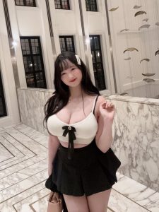1000144872